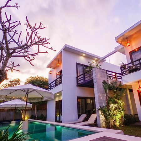 Skyfall Luxury Beach Villa 누사두아 외부 사진