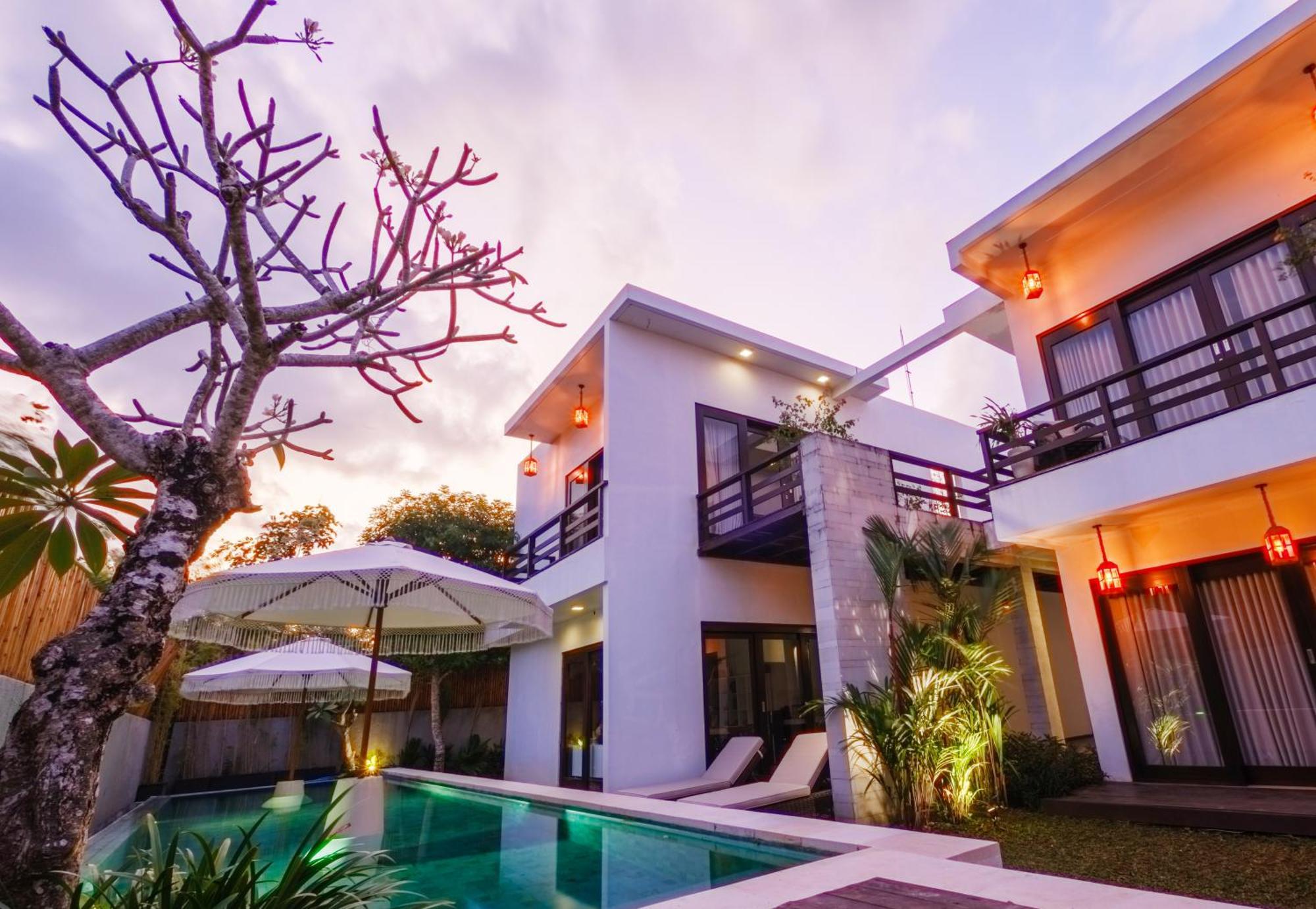 Skyfall Luxury Beach Villa 누사두아 외부 사진